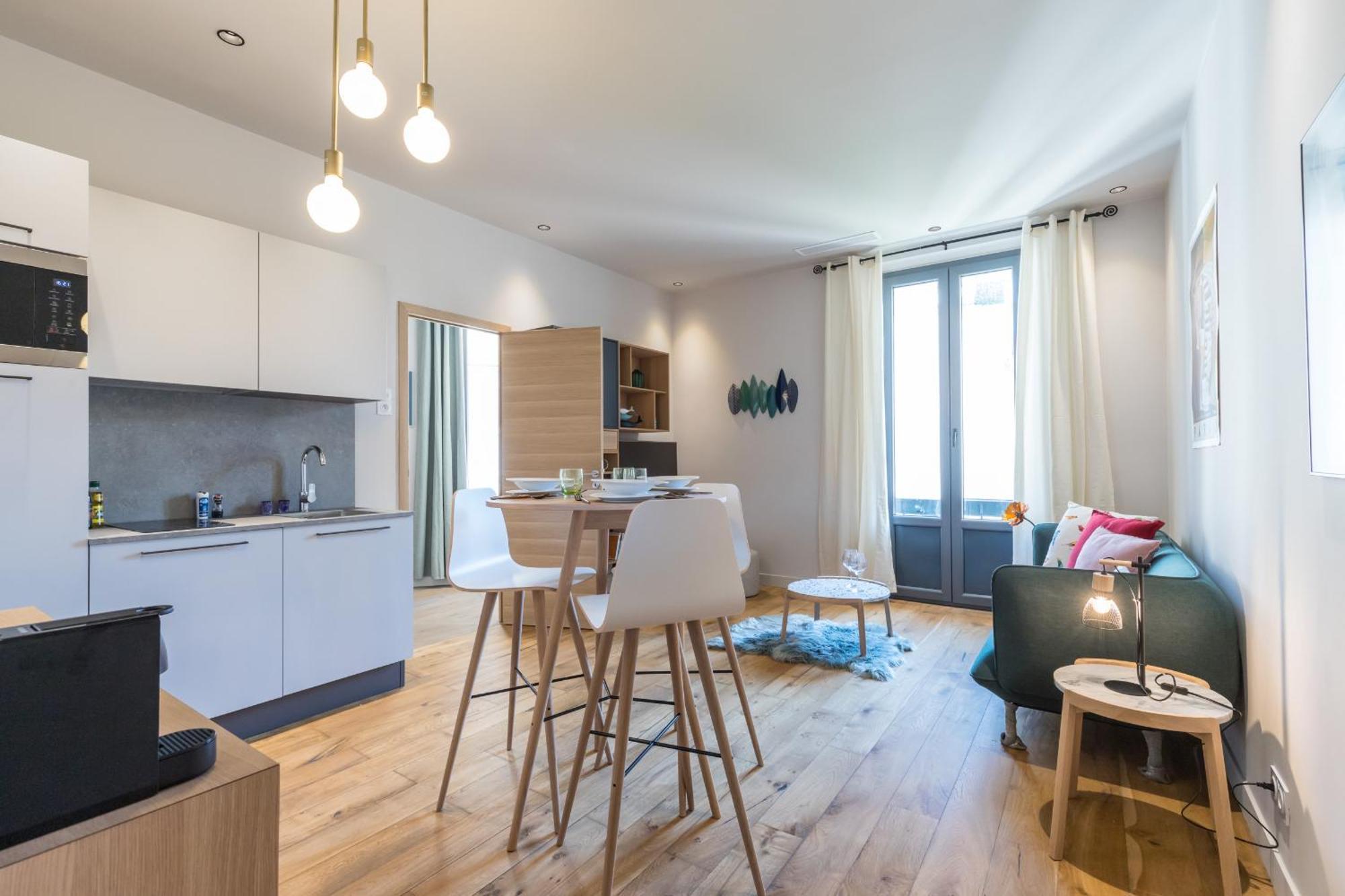 Apartment Refined & Cozy 1 Bedroom Downtown Nizza